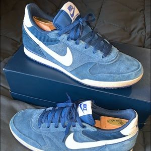 Nike Field Trainers 10.5